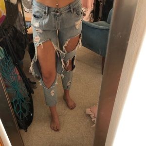 Brandy Melville mom jeans